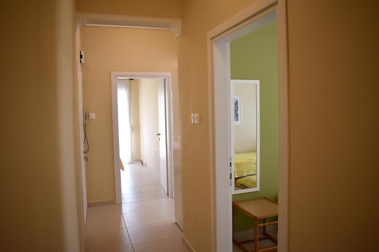Apartment In Nea Kallikratia *